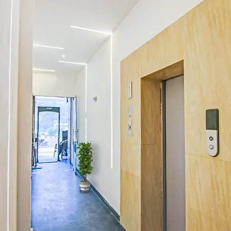 Hotel O West-2